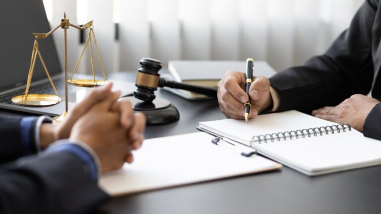 How to Decide Between Chapter 7 and Chapter 13 Bankruptcy